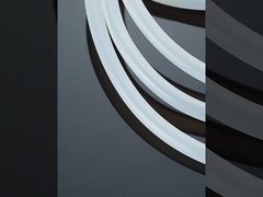 Se trata de una tubería de silicona trenzada, un tubo trenzado de silicona, un tubo de silicona, un tubo de silicona.