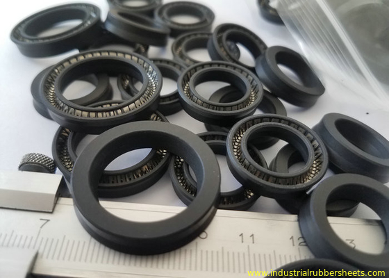 White or Black PTFE Oil Seal with SS304 or SS316 Insert Spring for Corrosion and High Temperature Resistance