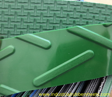 Material de la banda transportadora del Pvc del verde de 1 capa industrial para la fabricación del tabaco