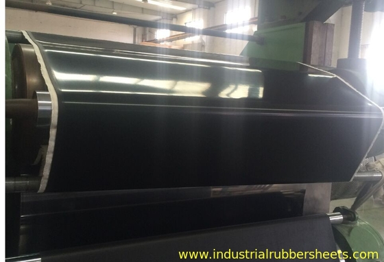 9-12Mpa Sello perforador 0,5 mm Hoja de goma FKM a alta temperatura Resistencia a la rotura≥25n/Mm