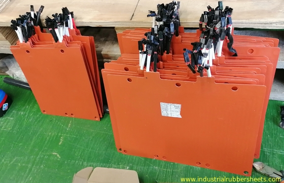 Custom Silicone Rubber Heater Pad 228.5x290mm 2.0mm Thickness 1000V