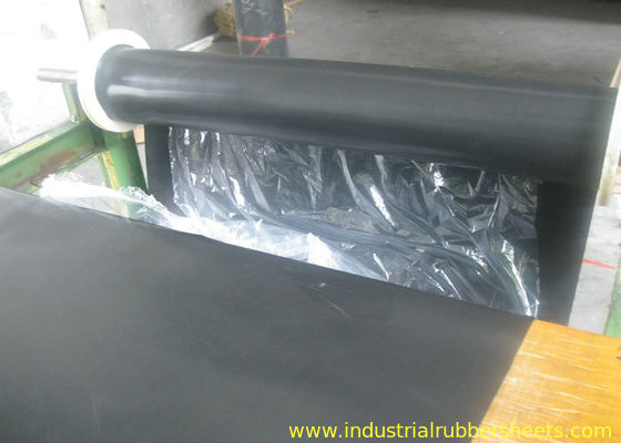 Hoja de goma industrial resistente del aceite FKM, grueso 0,5 - 20.0m m