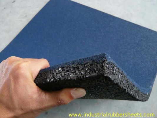Alfombra y láminas de caucho de grano de espesor de 10 a 50 mm para suelos de absorción de golpes resistentes al deslizamiento